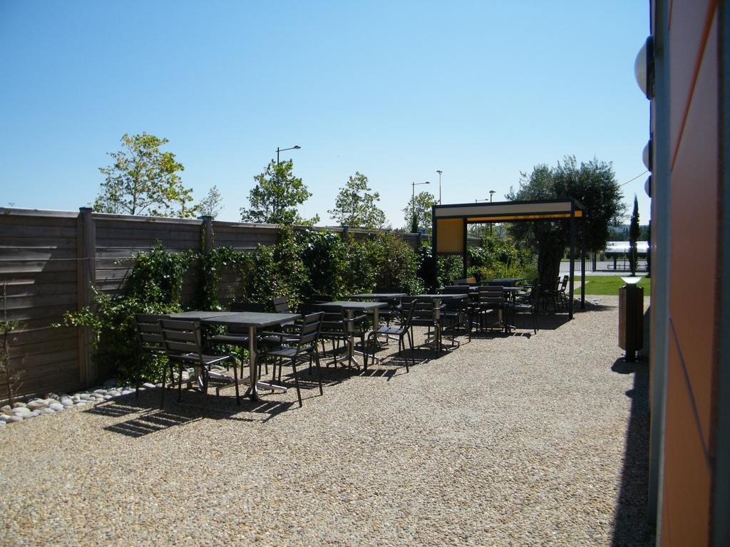 Ibis Budget Castelnaudary - A61 מראה חיצוני תמונה