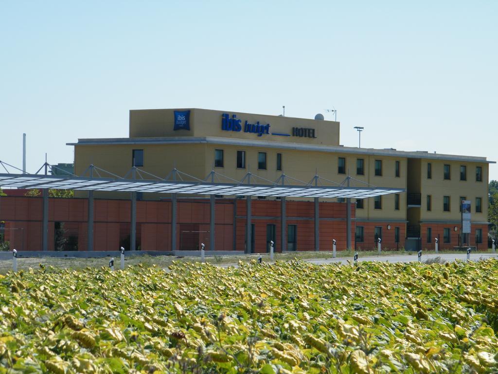 Ibis Budget Castelnaudary - A61 מראה חיצוני תמונה